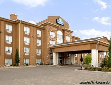Hotel Days & By Wyndham
