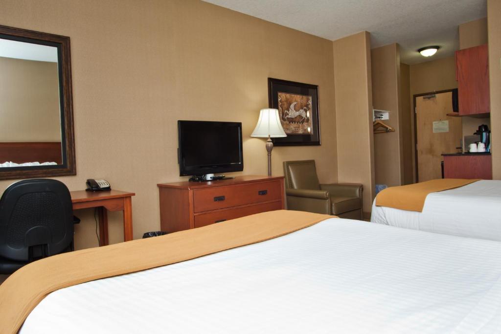 Hotel Days & By Wyndham
